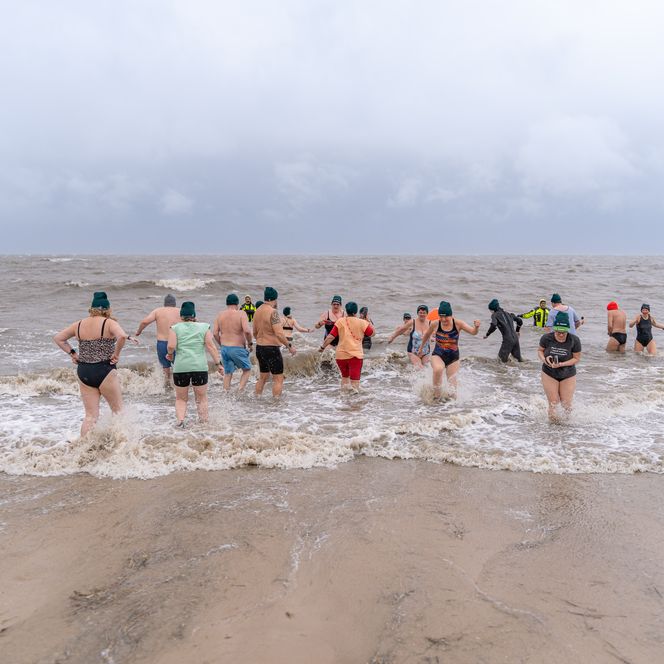 Anbaden zum Jahreswechsel in Cuxhaven